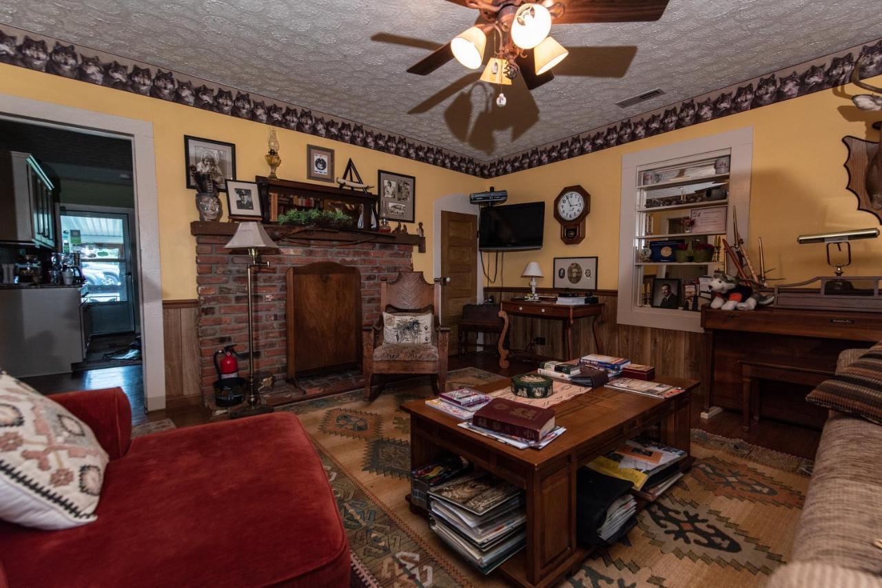 Wolf Creek Farm B&B And Motorcycle Manor At Wolf Creek Farm, Llc Ararat Esterno foto